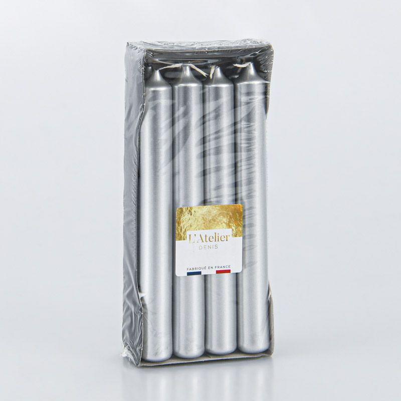 Paire de candélabres en métal argenté Reed and Barton En vente sur